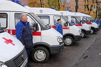 Антон Алиханов: Самое главное – не снижать темпы обновления парка машин скорой медицинской помощи Антон Алиханов: Самое главное – не снижать темпы обновления парка машин скорой медицинской помощи