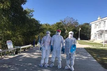 Шесть специалистов возвратилась домой после трехнедельной командировки на Кавказ