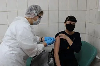 За весь период вакцинации от коронавируса в регионе привито более полумиллиона человек За весь период вакцинации от коронавируса в регионе привито более полумиллиона человек