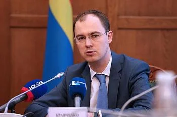 Александр Кравченко: В регионе разрабатывается комплексная адресная программа поддержки медицинских кадров Александр Кравченко: В регионе разрабатывается комплексная адресная программа поддержки медицинских кадров