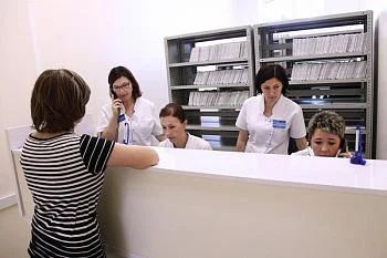 В первые дни работы в Центр женского здоровья через интернет записались более двухсот человек В первые дни работы в Центр женского здоровья через интернет записались более двухсот человек